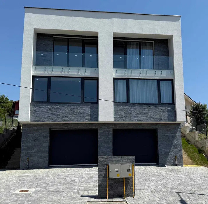 Duplex 166mp Damb Rotund 