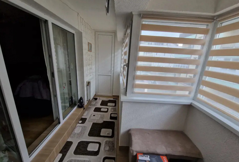 Apartament 3 camere 60mp Floresti zona Porii