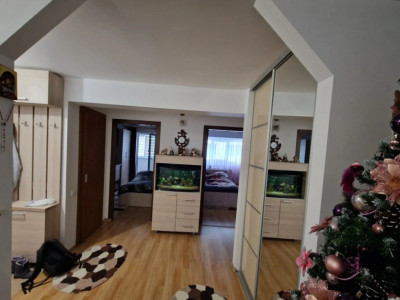 Apartament 3 camere 60mp Floresti zona Porii