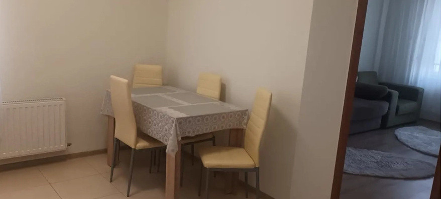 Apartament cu 2 camere 44mp Floresti zona Terra