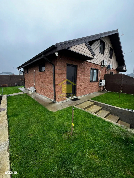 Casa tip duplex, P+M, garaj, 80mp, 250mp teren, Olteni 