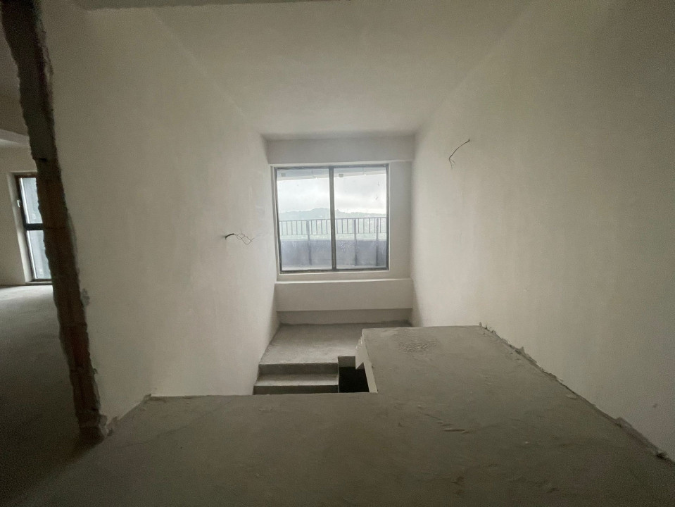 Penthouse, semifinisat, 5 camere, 210mp, 2 nivele, West City Tower