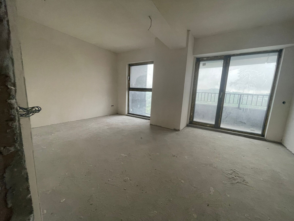 Penthouse, semifinisat, 5 camere, 210mp, 2 nivele, West City Tower