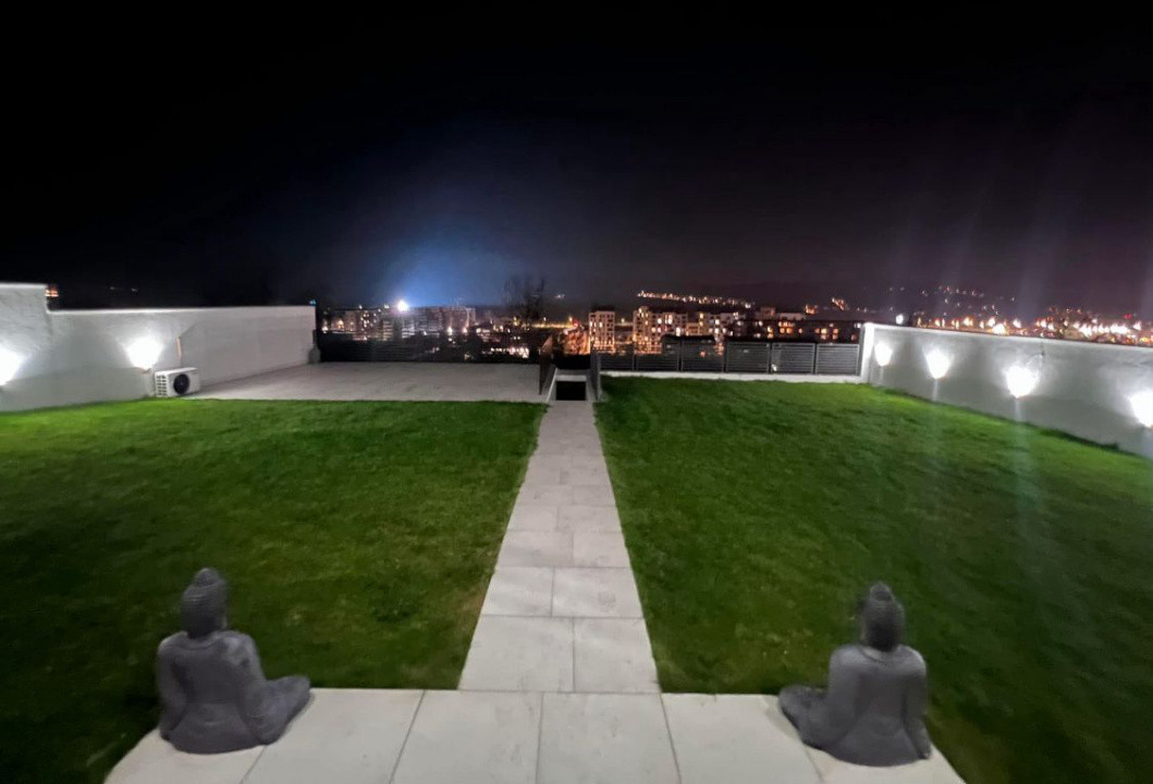 Casă individuală de vânzare | curte 500 mp | garaj 60 mp | lângă VIVO