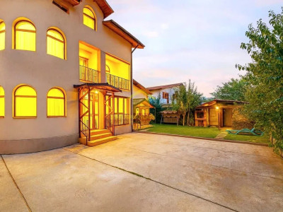 Vilă elegantă 8 camere, 270mp utili, teren 450 mp, Domnești