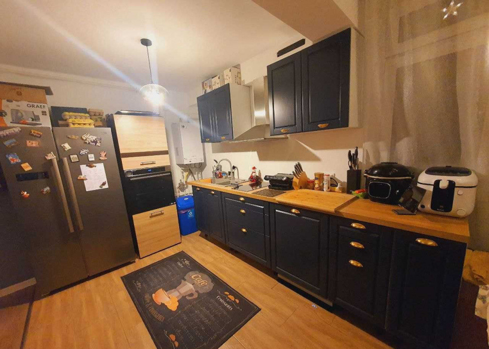 Apartament 3 camere, 100mp, etaj 1, parcare, Bragadiru