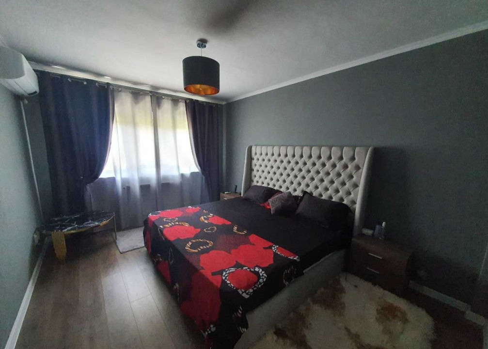Apartament 3 camere, 100mp, etaj 1, parcare, Bragadiru