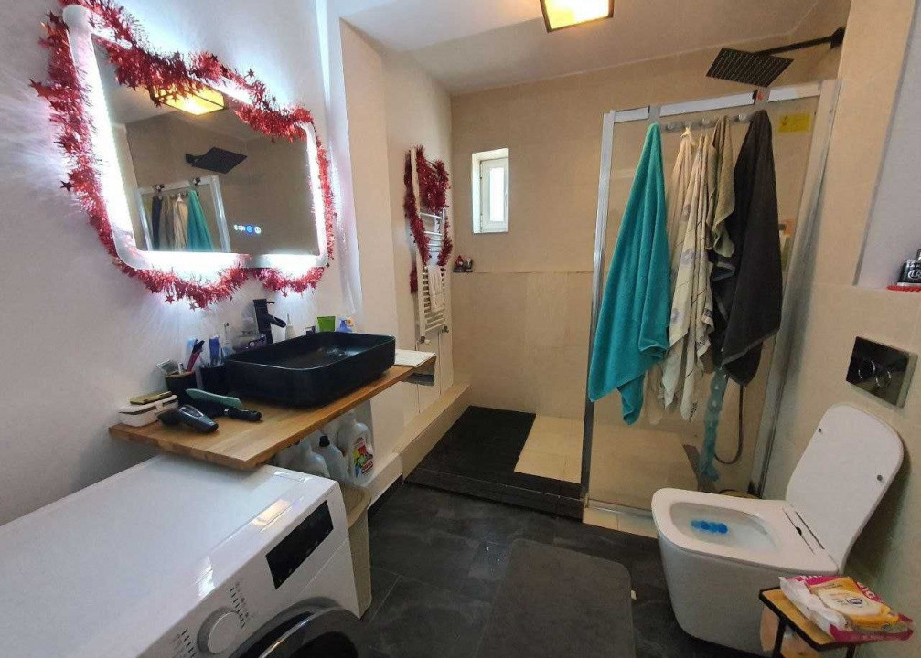 Apartament 3 camere, 100mp, etaj 1, parcare, Bragadiru