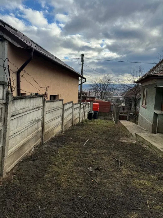 Casa Dâmbu rotund, necesita renovare, 601mp teren