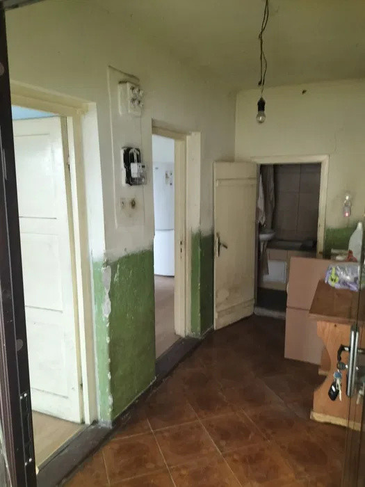 Casa Dâmbu rotund, necesita renovare, 601mp teren