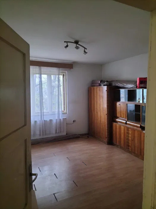 Casa Dâmbu rotund, necesita renovare, 601mp teren