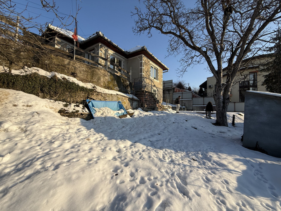 Casă individuală cu vedere panoramică spre Cluj, teren 1.650 mp, Grigorescu 