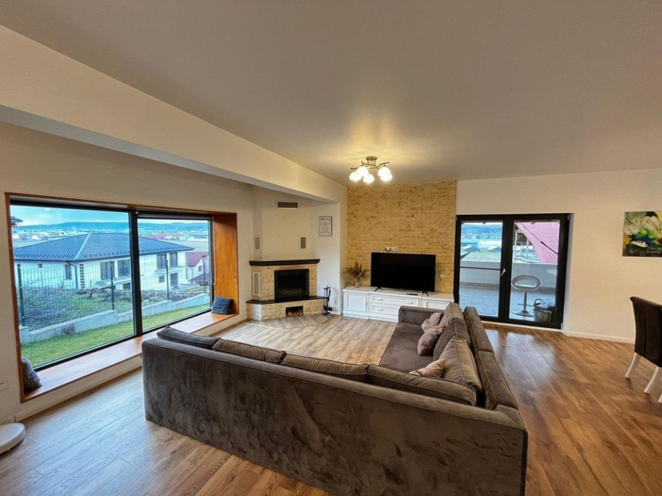 Vilă la cheie în Dezmir – zona Planoarelor, lângă Aeroportul Cluj-Napoca