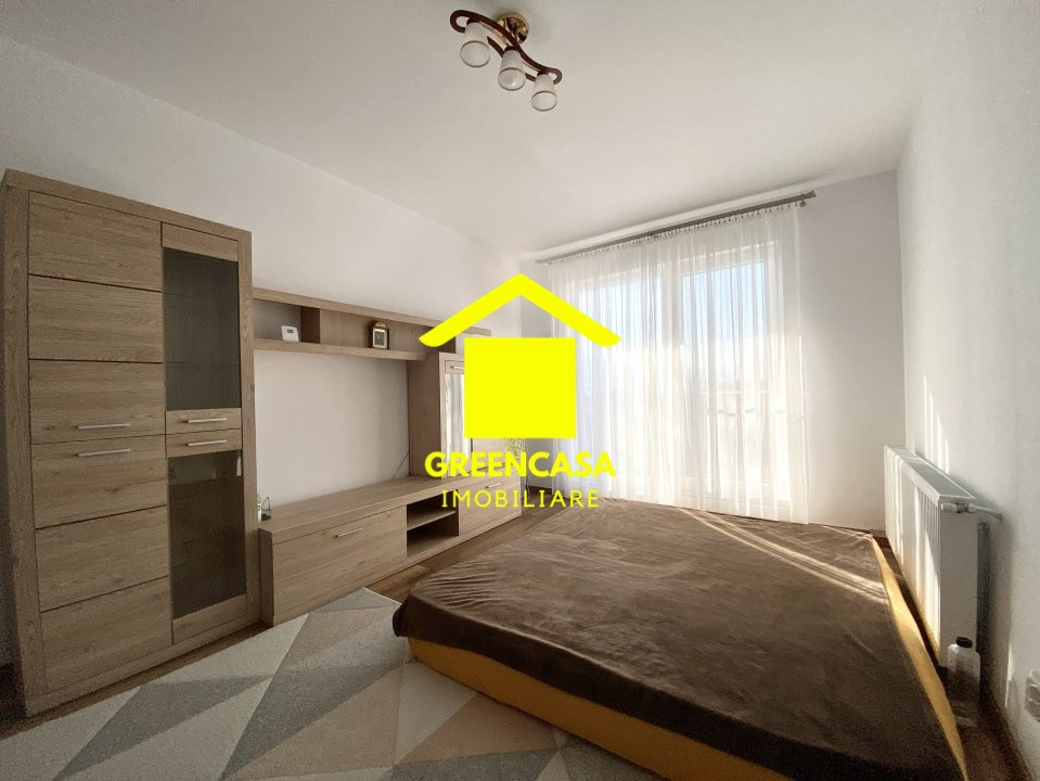 Apartament de vanzare, 2 camere, parcare subterana, Zona Poligonului