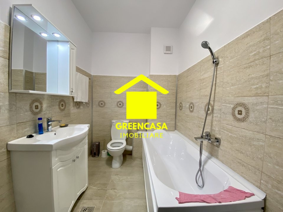 Apartament de vanzare, 2 camere, parcare subterana, Zona Poligonului
