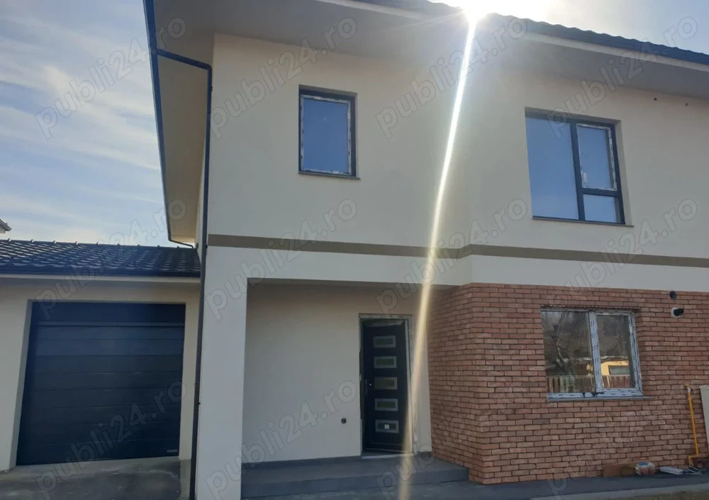 Casă de vânzare | complex privat | zona Crișan | garaj + parcare