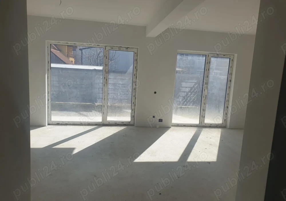 Casă de vânzare | complex privat | zona Crișan | garaj + parcare