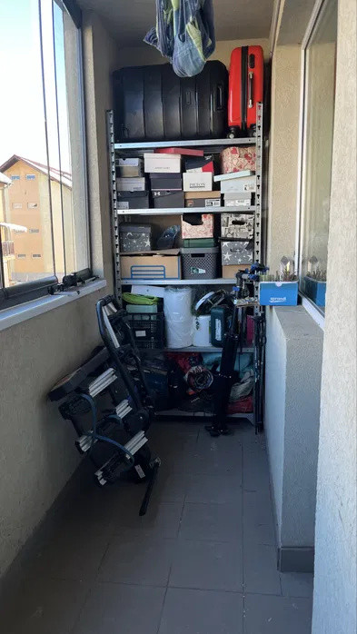 Apartament 2 camere de 45mp plus balcon , zona Floresti , Terra