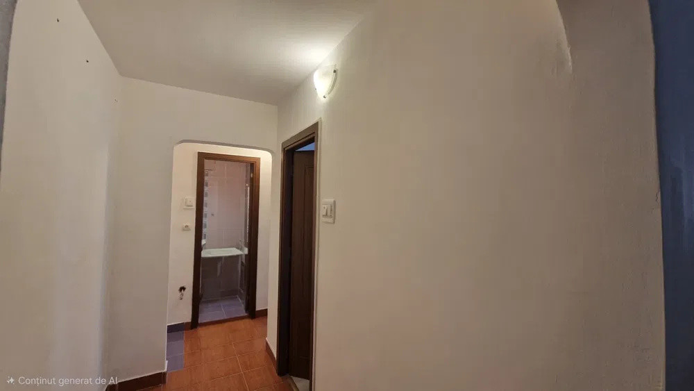 Apartament 3 camere de 52mp , plus parcare si boxa zona : Manastur 