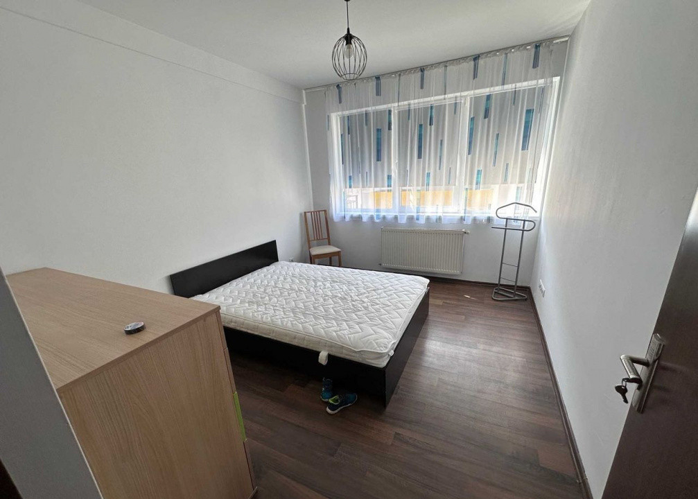 Apartament cu 3 camere, terasă – Str. Teilor, Florești