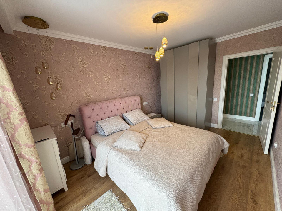 Apartament 3 camere de 84,3 mp plus balcon. zona Buna ziua , Augustin Buzura