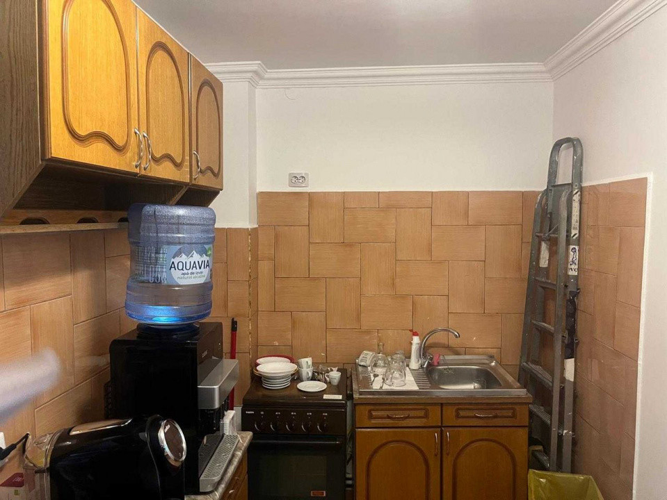 De inchiriat casa de locuit/sediu firma -4 Camere +Garaj cart A, Muresanu