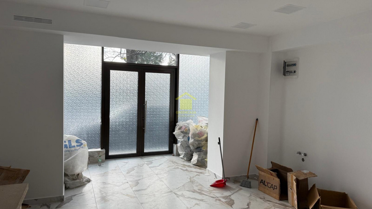 Spațiu comercial 163 mp finisat, vitrină stradală – zona Str. 13 Septembrie