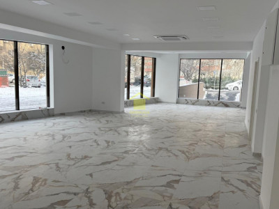Spațiu comercial 163 mp finisat, vitrină stradală – zona Str. 13 Septembrie