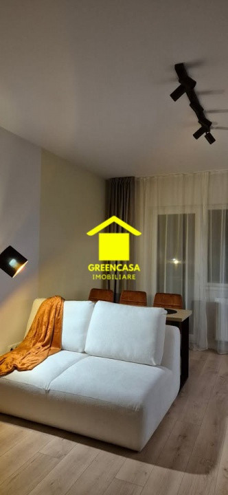 Apartament 3 camere, 54mp, balcon, parcare, zona Terra, Floresti