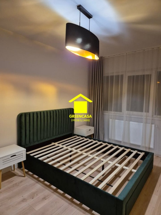 Apartament 3 camere, 54mp, balcon, parcare, zona Terra, Floresti