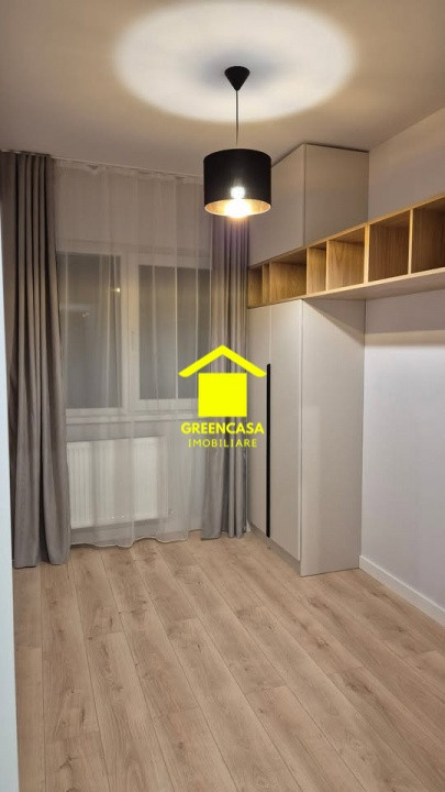 Apartament 3 camere, 54mp, balcon, parcare, zona Terra, Floresti