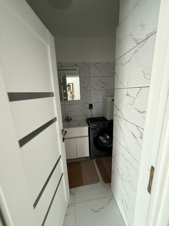 Apartament 2 camere  la cheie in zona Eroilor.