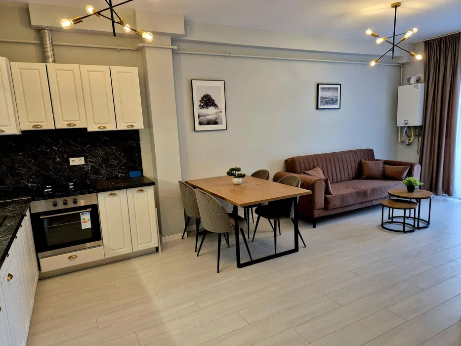 Aparatment 2 camere de 44mp plus terasa , zona : Floresti Eroilor