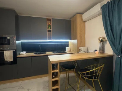 Apartament 2 camere de 42mp plus terasa 14,3mp zona : Metro