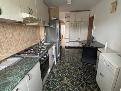 Apartament 4 camere 2bai Manastur, Cluj-Napoca