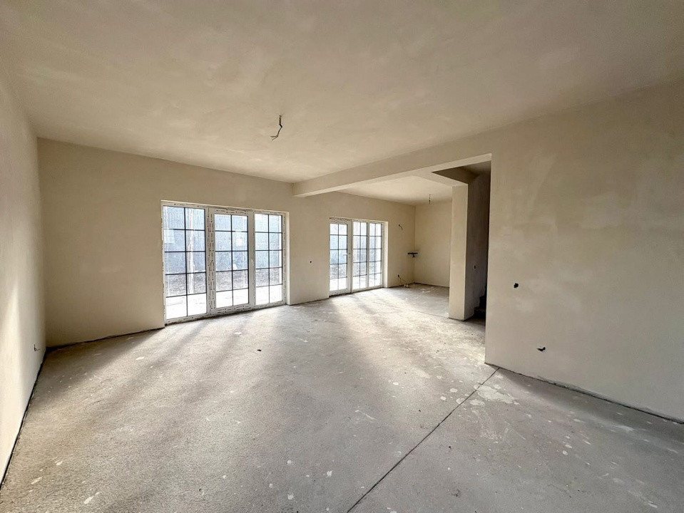 CASĂ NOUĂ CU GARAJ, 150 MP, LÂNGĂ PROFI CHINTENI