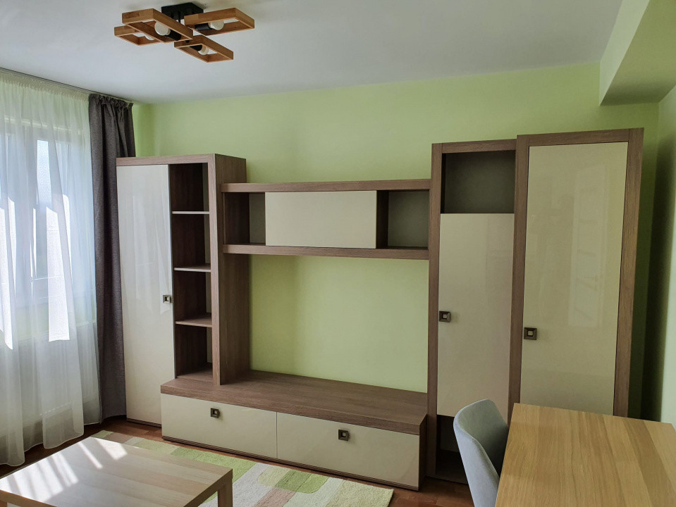 Apartament 2 camere decomandat – Parcare subterană inclusă – Zona Iulius Mall