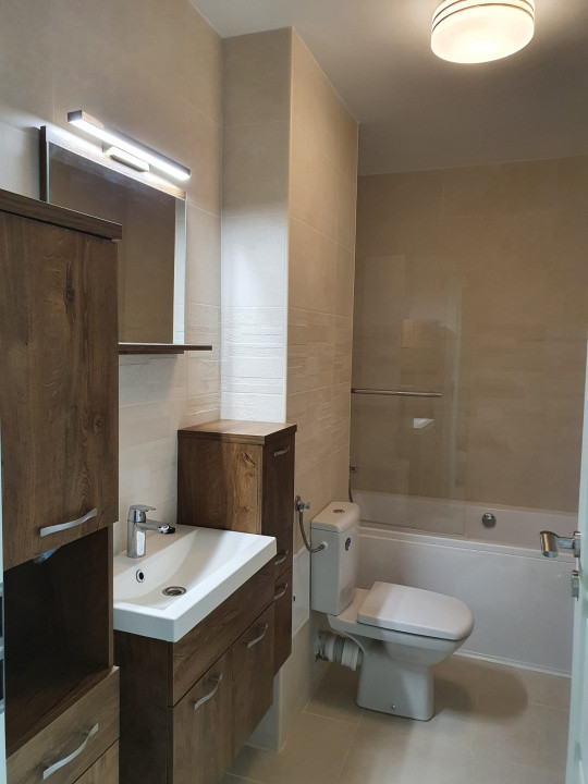 Apartament 2 camere decomandat – Parcare subterană inclusă – Zona Iulius Mall