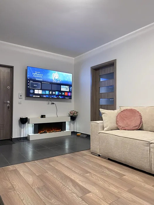 Apartament 3 camere de 54mp , zona : Floresti Stejarului 