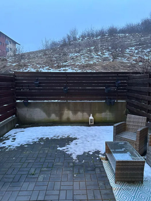 Apartament 3 camere de 54mp , zona : Floresti Stejarului 