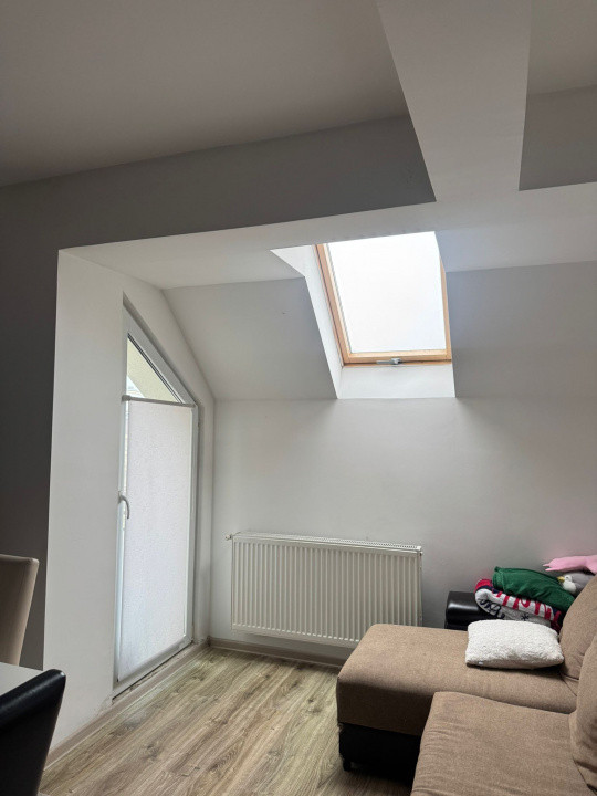 Apartament de vanzare 2 camere,Zona Eroilor 