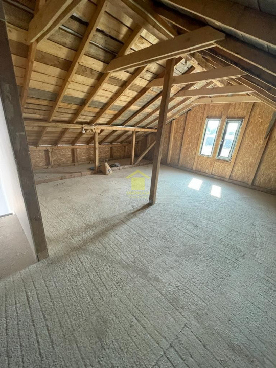 Casa pe parter + mansarda, 100mp utili, 300mp teren liber, Domnesti