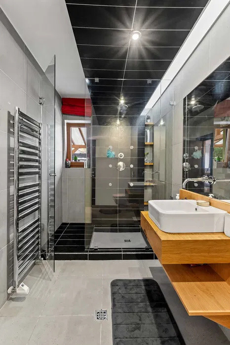 Casa de vanzare 203mp , teren 354 zona : Manastur 