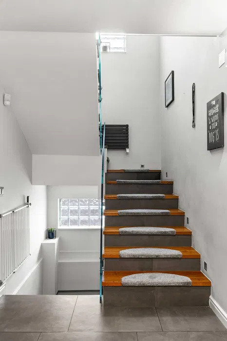 Casa de vanzare 203mp , teren 354 zona : Manastur 