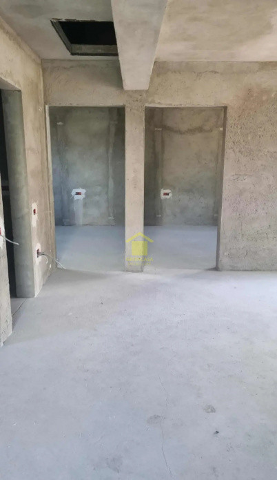 Casa tip duplex pe parter, 75mp utili/unitate, 500mp teren, Olteni