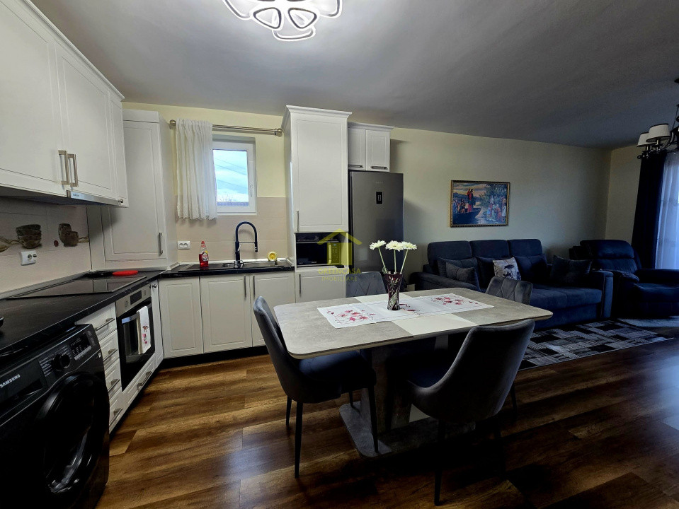 Apartament 2 camere, balcon 14,75mp, zona Vivo, Floresti