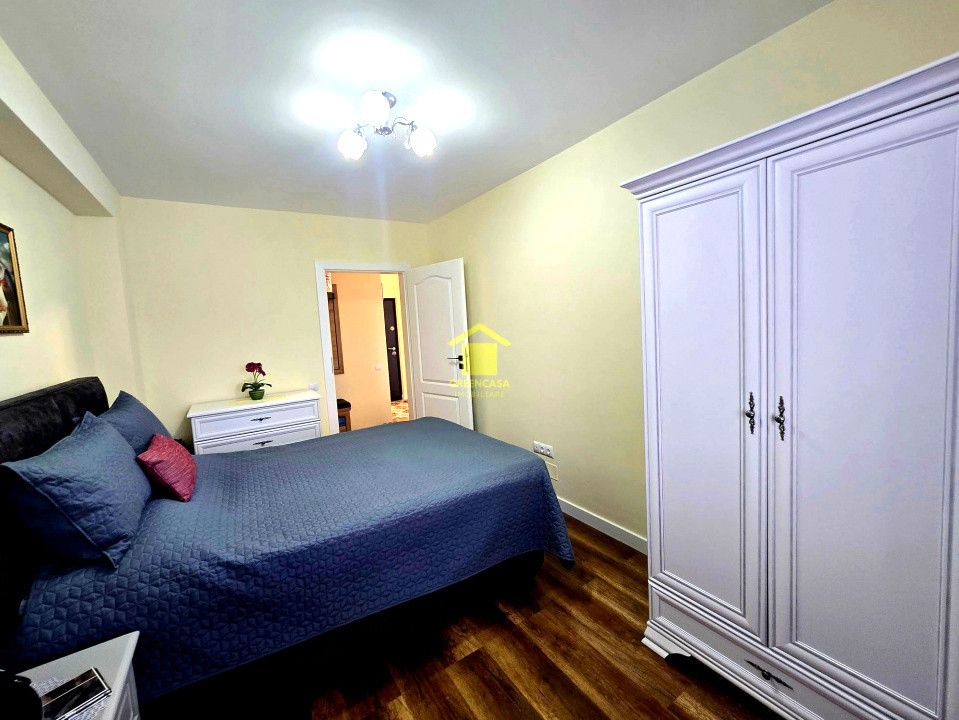 Apartament 2 camere, balcon 15mp, zona Vivo