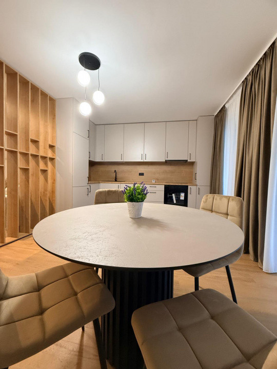 Apartament modern, 2 camere, 55mp, terasa 12mp, zona Eroilor
