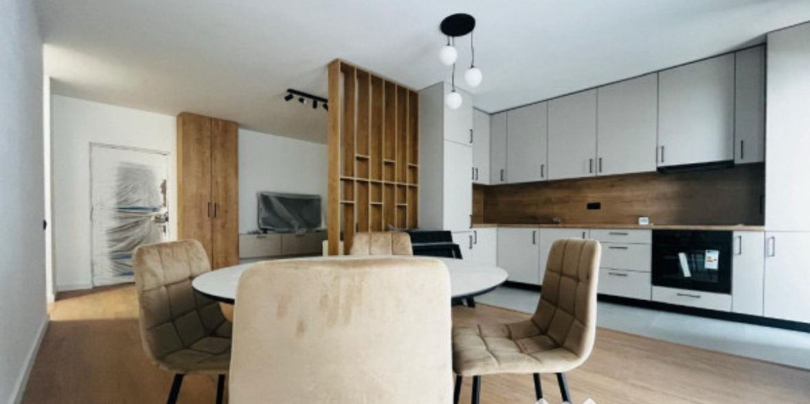 Apartament cu 2 camere, Zona Eroilor