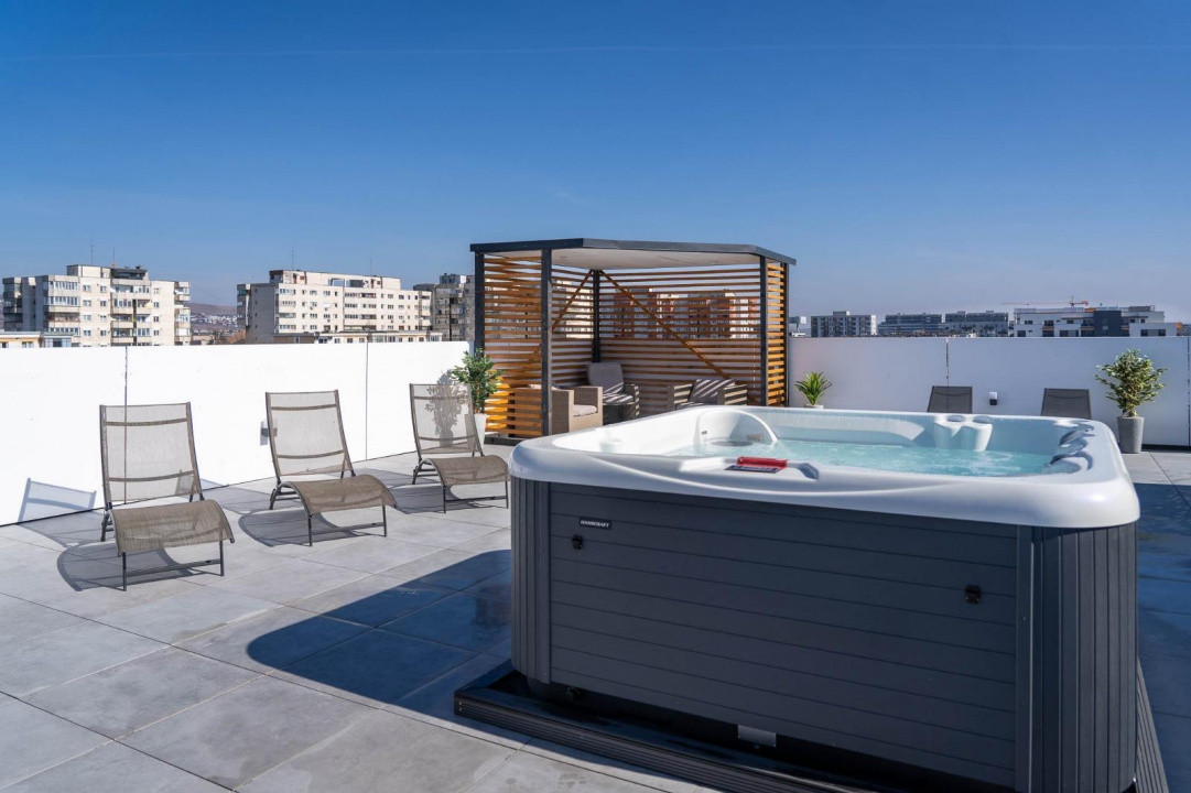 Spațiu tehnic cu utilizare rezidențială, Terase panoramice,jacuzzi, Intre Lacuri